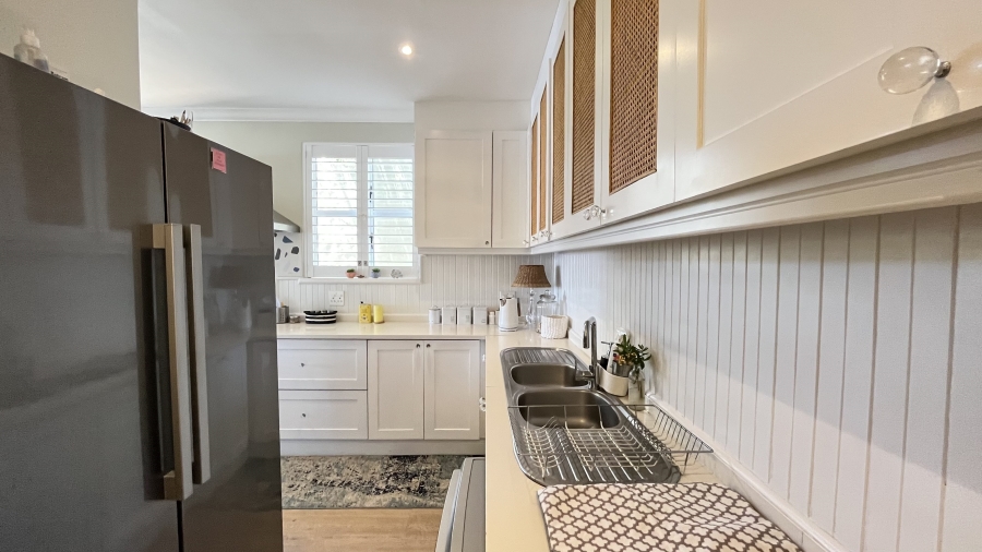 4 Bedroom Property for Sale in Simons Kloof Western Cape